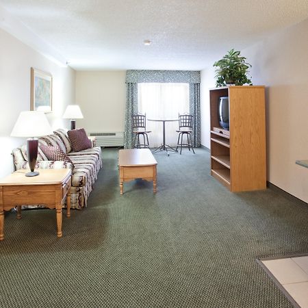 Holiday Inn Great Falls-Convention Center By Ihg Room photo