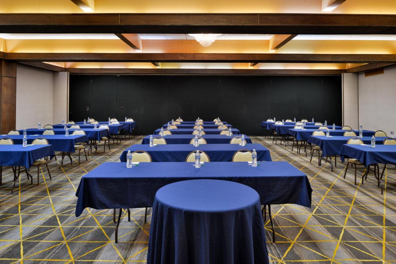 Holiday Inn Great Falls-Convention Center By Ihg Exterior photo
