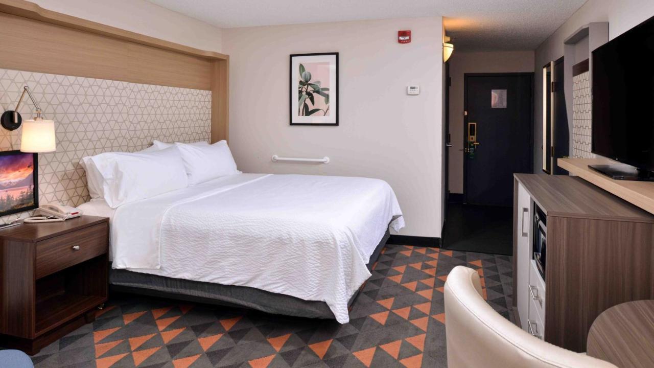 Holiday Inn Great Falls-Convention Center By Ihg Exterior photo