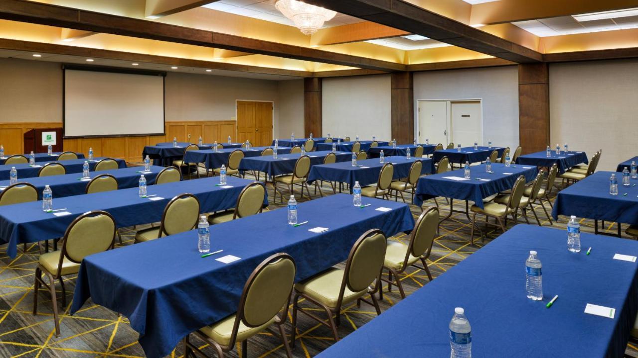 Holiday Inn Great Falls-Convention Center By Ihg Exterior photo