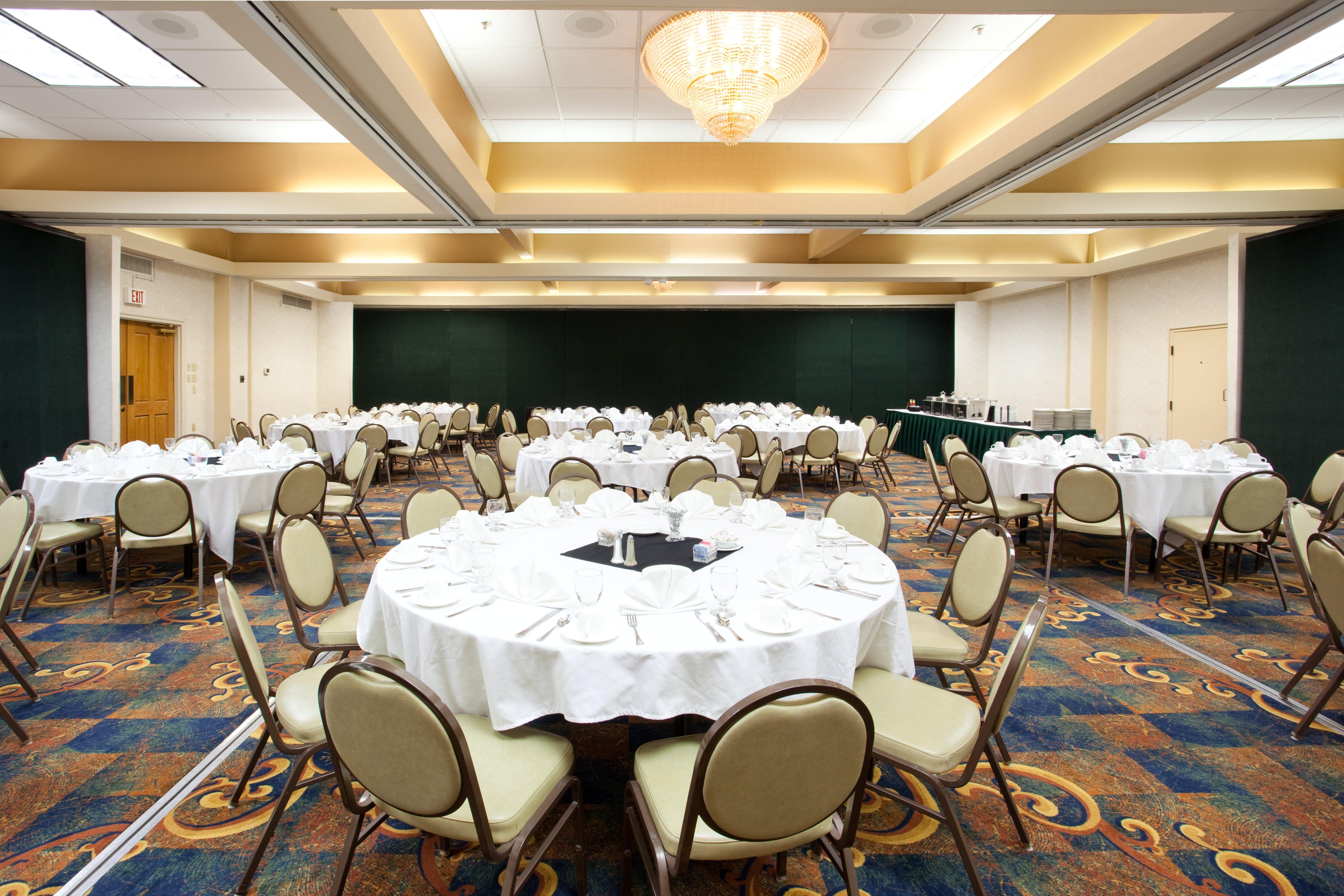Holiday Inn Great Falls-Convention Center By Ihg Exterior photo